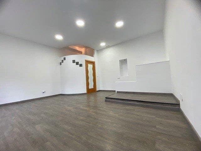 Commerciale da affittare in Malaga citta - 1.000 € (Rif: 9535257)