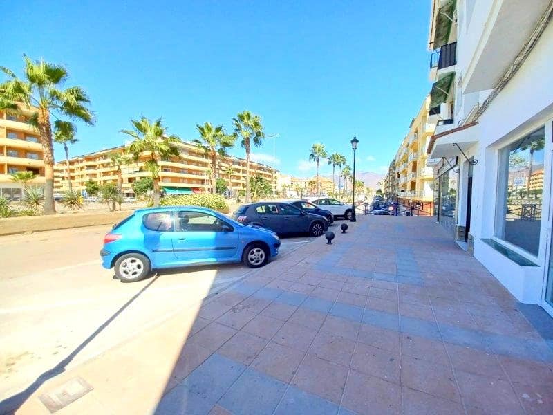 Commercial for rent in San Luis de Sabinillas - € 850 (Ref: 9539035)
