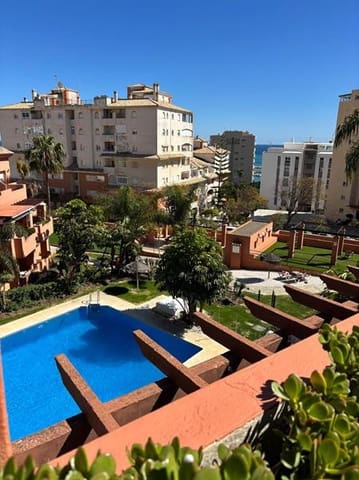 3 bedroom Flat for rent in Estepona with pool - € 1,900 (Ref: 9565501)