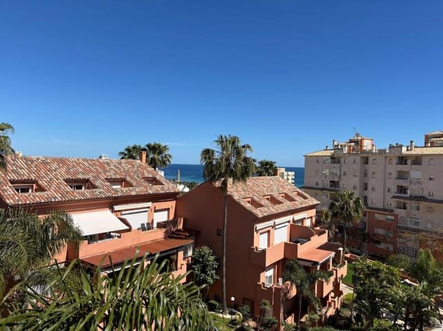 3 bedroom Flat for rent in Estepona with pool - € 1,900 (Ref: 9565501)