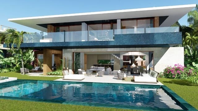 Chalet de 4 habitaciones en San Luis de Sabinillas, Manilva en venta con piscina garaje - 1.400.000 € (Ref: 9572299)