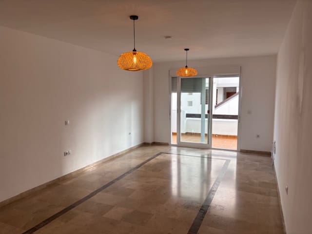 2 sypialnia Mieszkanie do wynajęcia w San Luis de Sabinillas, Manilva z basenem garażem - 850 € (Ref: 9574894)
