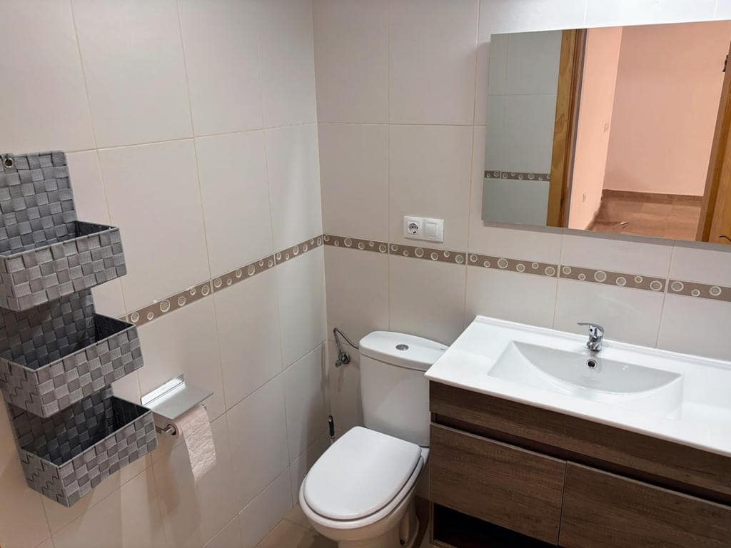 2 sypialnia Mieszkanie do wynajęcia w San Luis de Sabinillas z basenem garażem - 850 € (Ref: 9574894)