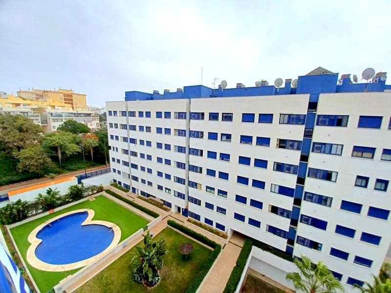 2 soverom Penthouse til leie i Estepona med svømmebasseng garasje - € 1 850 (Ref: 9580024)