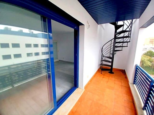 2 soverom Penthouse til leie i Puerto de Estepona, Estepona med svømmebasseng garasje - € 1 850 (Ref: 9580024)