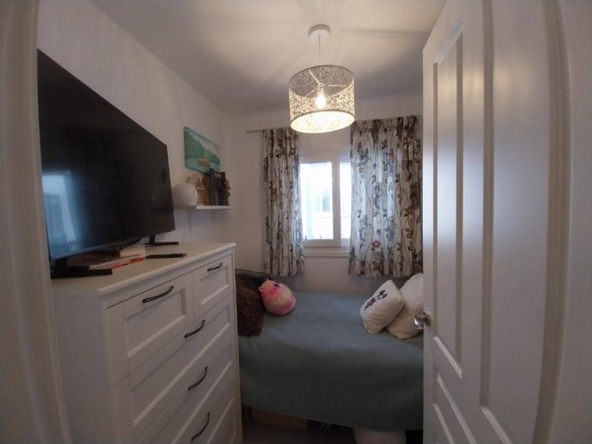 2 soveværelse Lejlighed til salg i San Luis de Sabinillas med swimmingpool - € 239.000 (Ref: 9580025)