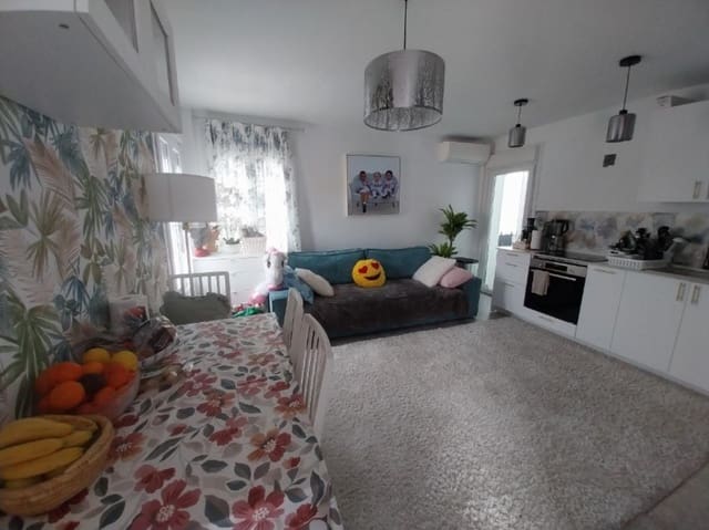 2 sovrum Lägenhet till salu i San Luis de Sabinillas, Manilva med pool - 239 000 € (Ref: 9580025)