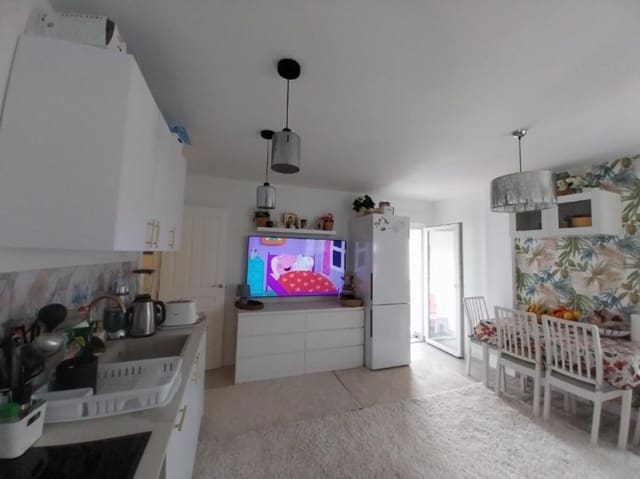 2 sovrum Lägenhet till salu i San Luis de Sabinillas, Manilva med pool - 239 000 € (Ref: 9580025)