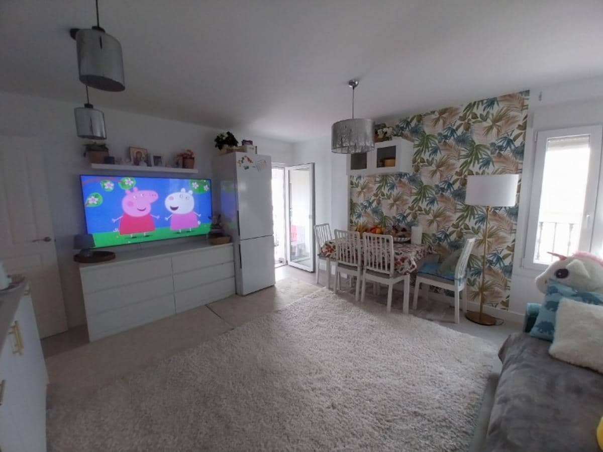 2 soveværelse Lejlighed til salg i San Luis de Sabinillas med swimmingpool - € 239.000 (Ref: 9580025)