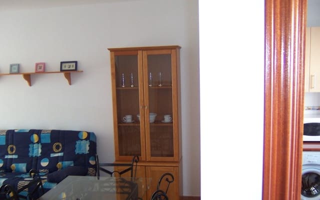 2 soveværelse Lejlighed til salg i San Luis de Sabinillas, Manilva med garage - € 175.000 (Ref: 9580026)