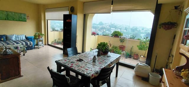 2 sovrum Lägenhet att hyra i Estepona med pool - 1 500 € (Ref: 9603579)