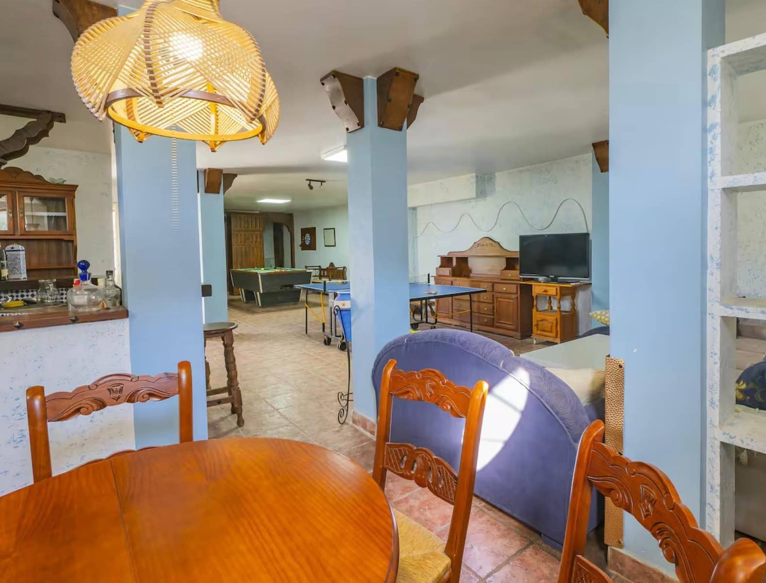 Villa/Maison de 4 chambres à louer à Alhaurin de la Torre avec piscine garage - 4 800 € (Ref: 9606971)