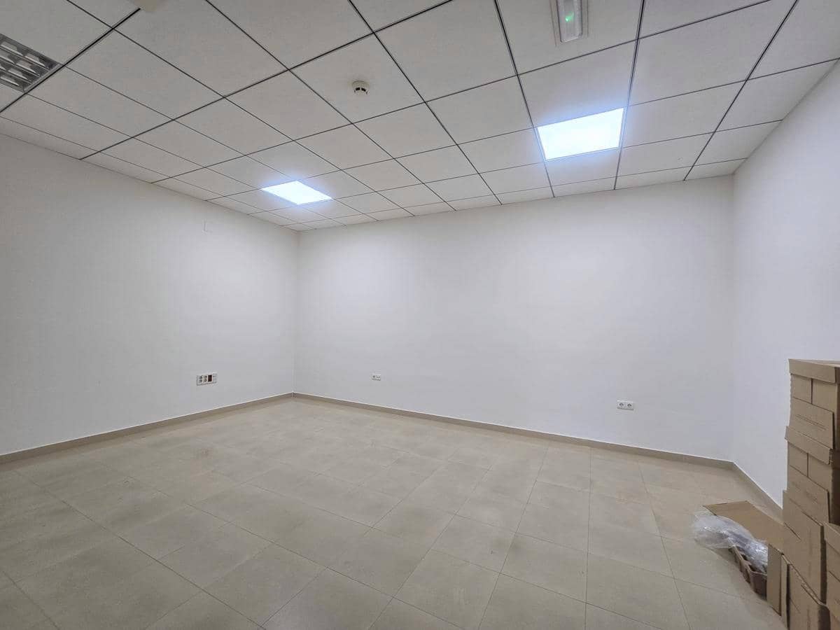 Bedrift til leie i Malaga by - € 22 000 (Ref: 9611870)