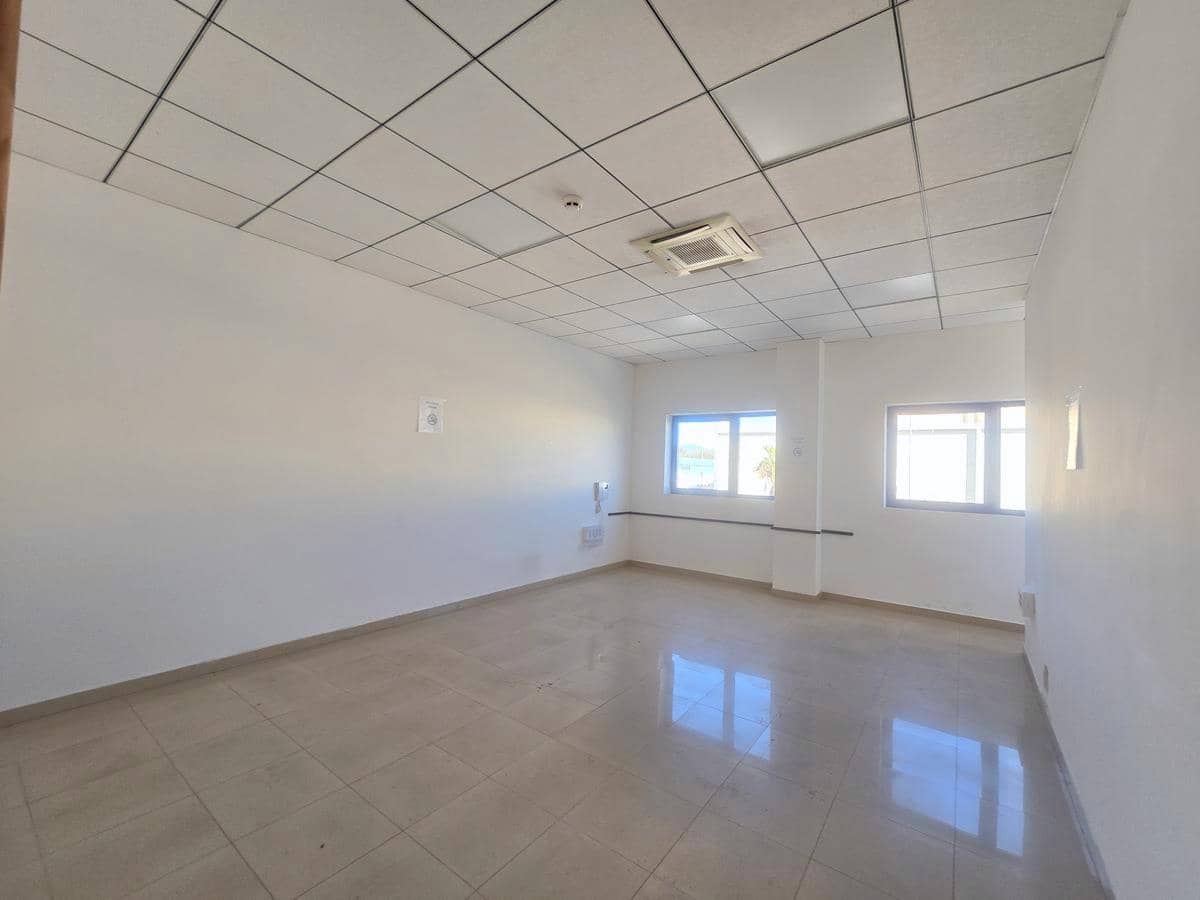 Business for rent in Campanillas with garage - € 22,000 (Ref: 9611870)