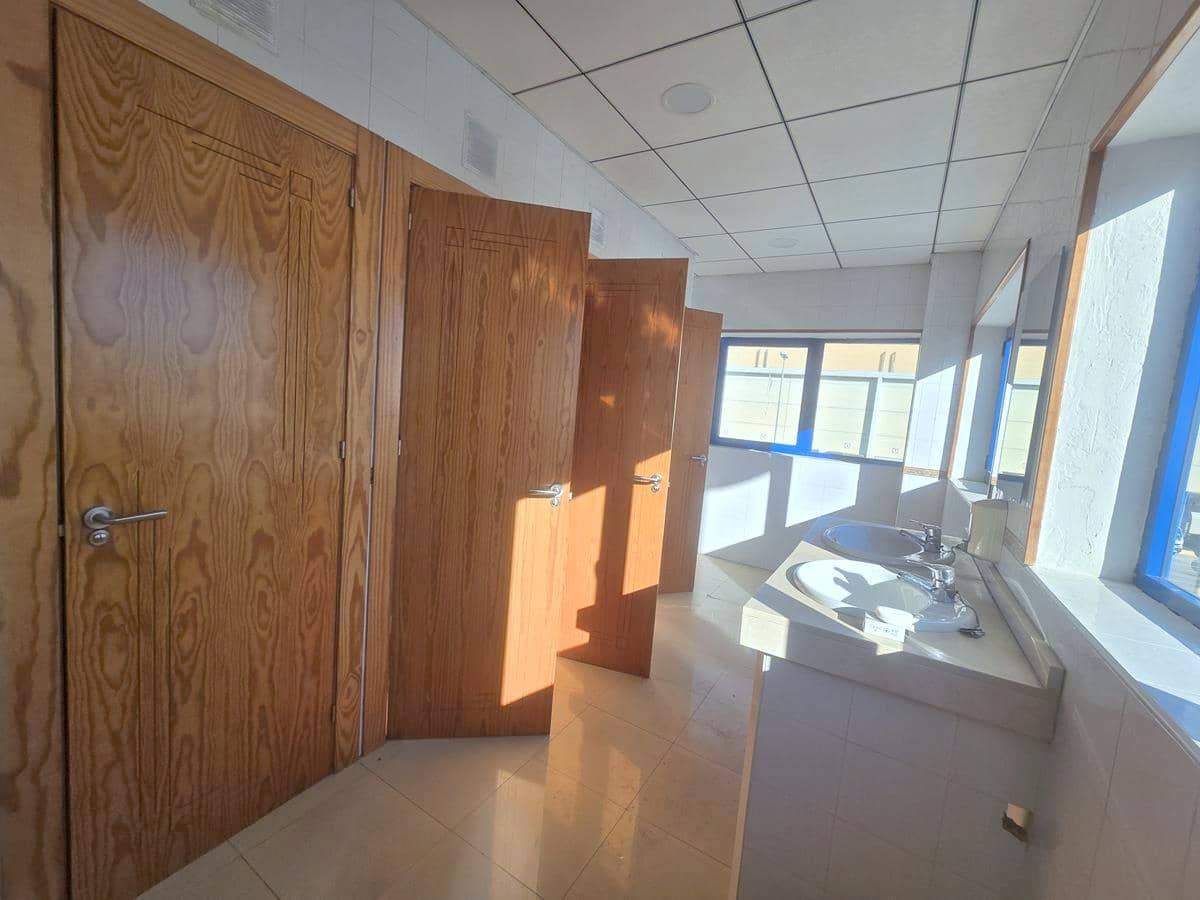 Business for rent in Campanillas with garage - € 22,000 (Ref: 9611870)