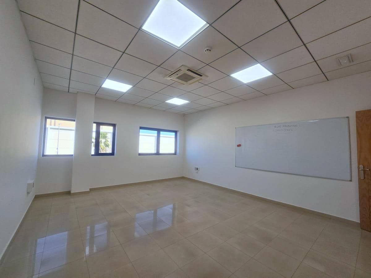 Business for rent in Campanillas with garage - € 22,000 (Ref: 9611870)