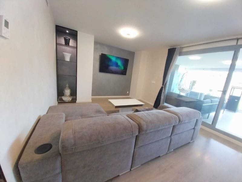 2 soveværelse Lejlighed til salg i San Luis de Sabinillas med swimmingpool garage - € 424.000 (Ref: 9624139)