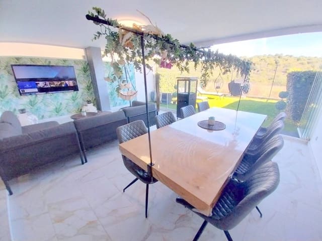 2 soveværelse Lejlighed til salg i San Luis de Sabinillas, Manilva med swimmingpool garage - € 424.000 (Ref: 9624139)