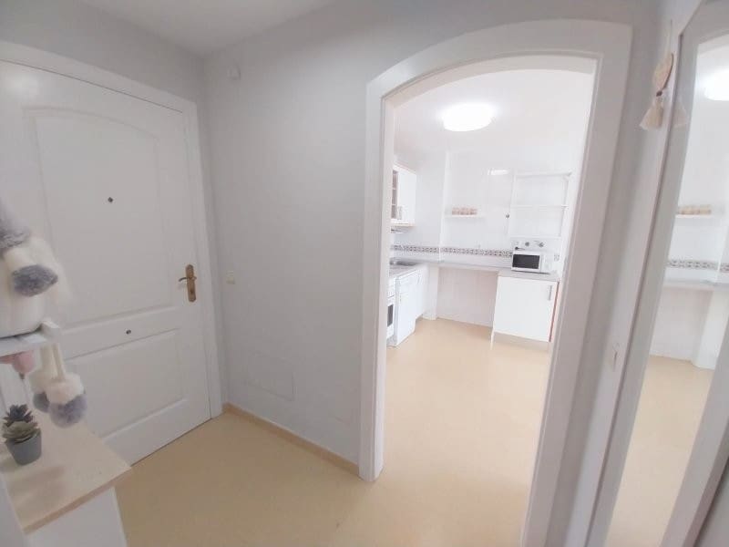 2 soverom Leilighet til salgs i San Luis de Sabinillas med svømmebasseng - € 318 150 (Ref: 9626853)