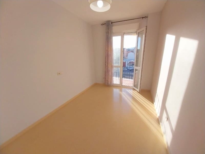 2 soverom Leilighet til salgs i San Luis de Sabinillas med svømmebasseng - € 318 150 (Ref: 9626853)