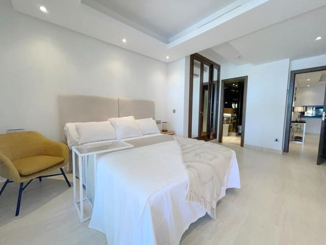 1 bedroom Flat for rent in New Golden Mile, Estepona with pool garage - € 2,500 (Ref: 9626854)