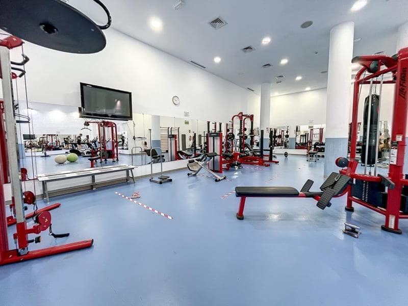 1 bedroom Flat for rent in New Golden Mile with pool garage - € 2,500 (Ref: 9626854)