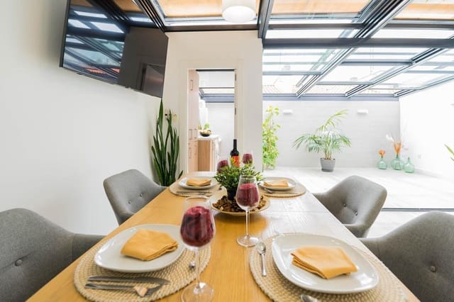 3 chambre Villa/Maison Mitoyenne à vendre à Malaga ville avec garage - 545 000 € (Ref: 9635071)