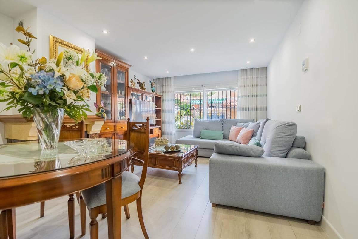 3 chambre Villa/Maison Mitoyenne à vendre à Malaga ville avec garage - 545 000 € (Ref: 9635071)