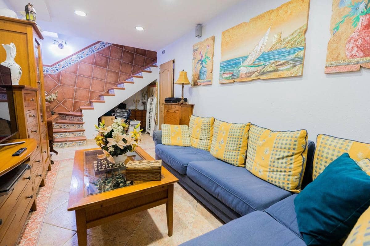 3 chambre Villa/Maison Mitoyenne à vendre à Malaga ville avec garage - 545 000 € (Ref: 9635071)