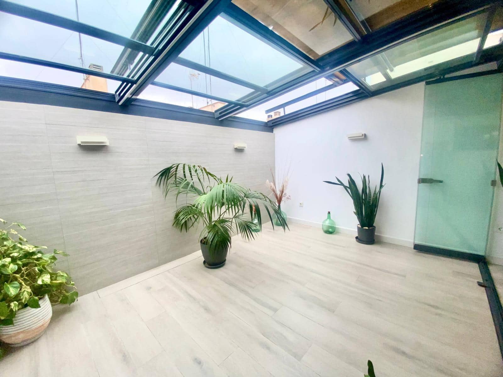 3 bedroom Terraced Villa for sale in Malaga city with garage - € 520,000 (Ref: 9635071)