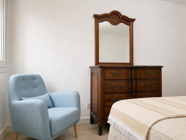 3 soveværelse Rækkehus til salg i Málaga by med garage - € 487.900 (Ref: 9635071)