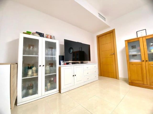 2 soveværelse Lejlighed til salg i Málaga by - € 277.000 (Ref: 9643404)