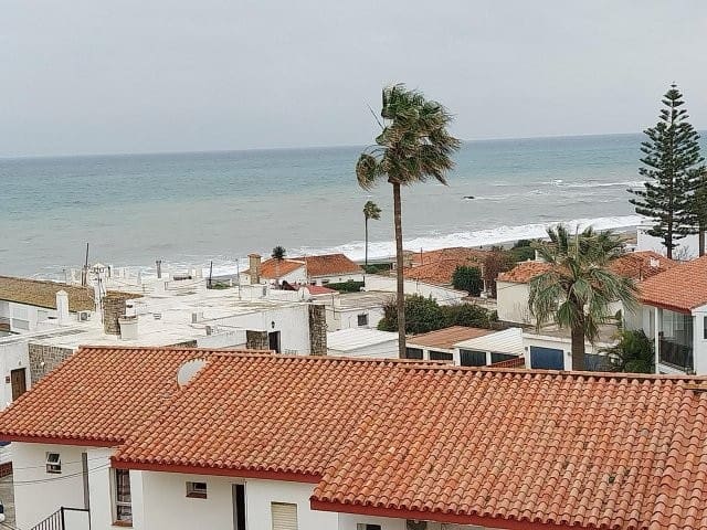 2 makuuhuone Asunto myytävänä paikassa San Luis de Sabinillas mukana uima-altaan 
autotalli - 254 520 € (Ref: 9646166)