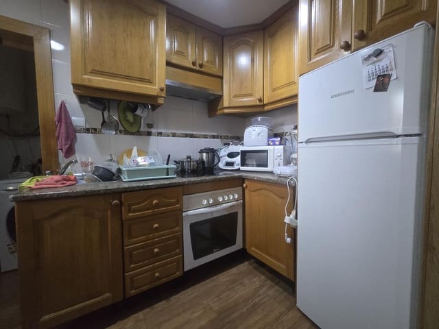 3 Zimmer Wohnung zu verkaufen in Cruz de Humilladero, Málaga Stadt - 260.000 € (Ref: 9650817)