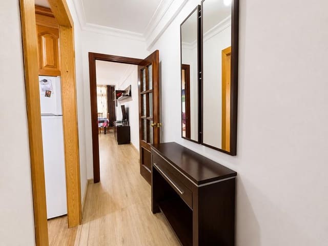 3 soverom Leilighet til salgs i Cruz de Humilladero, Málaga by - € 260 000 (Ref: 9650817)
