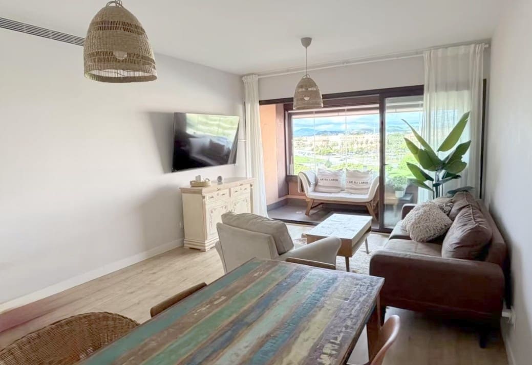 Piso de 3 habitaciones en Málaga ciudad en venta con piscina garaje - 615.000 € (Ref: 9665283)