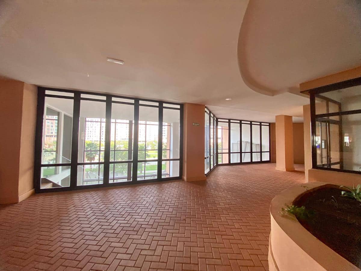 Piso de 3 habitaciones en Málaga ciudad en venta con piscina garaje - 615.000 € (Ref: 9665283)