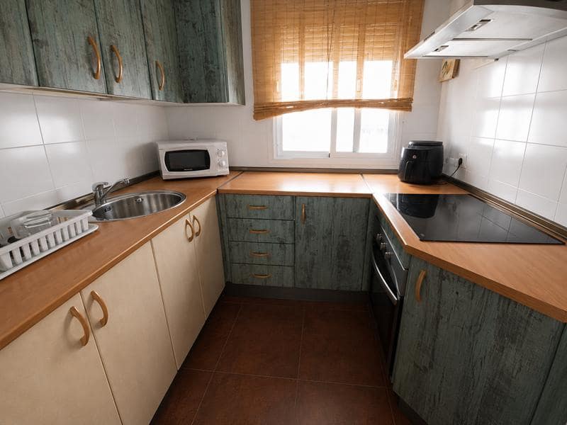 Piso de 2 habitaciones en San Luis de Sabinillas en venta - 212.100 € (Ref: 9665514)