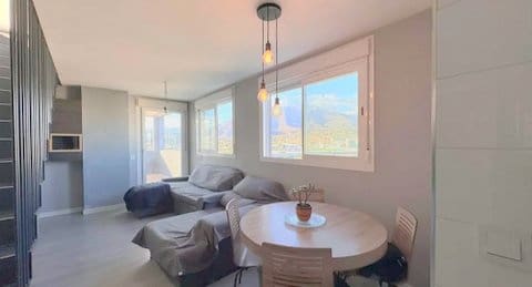 Ático de 2 habitaciones en Estepona en venta con piscina garaje - 390.000 € (Ref: 9665515)