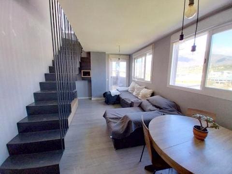 Ático de 2 habitaciones en Estepona en venta con piscina garaje - 390.000 € (Ref: 9665515)