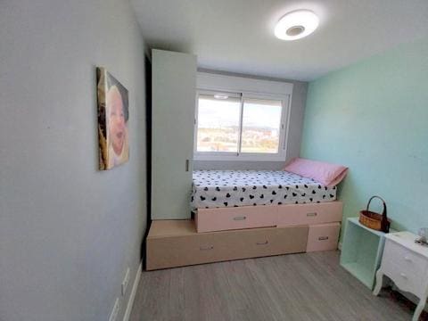 Ático de 2 habitaciones en Estepona en venta con piscina garaje - 390.000 € (Ref: 9665515)