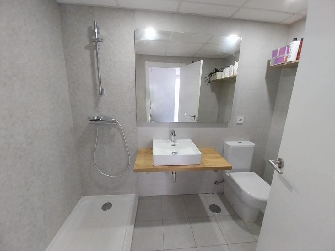 Ático de 2 habitaciones en Estepona en venta con piscina garaje - 390.000 € (Ref: 9665515)