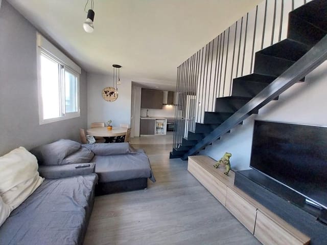 Ático de 2 habitaciones en Estepona en venta con piscina garaje - 390.000 € (Ref: 9665515)