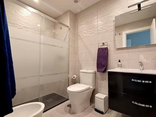 3 sypialnia Mieszkanie do wynajęcia w Miasto Málaga - 1 500 € (Ref: 9672279)