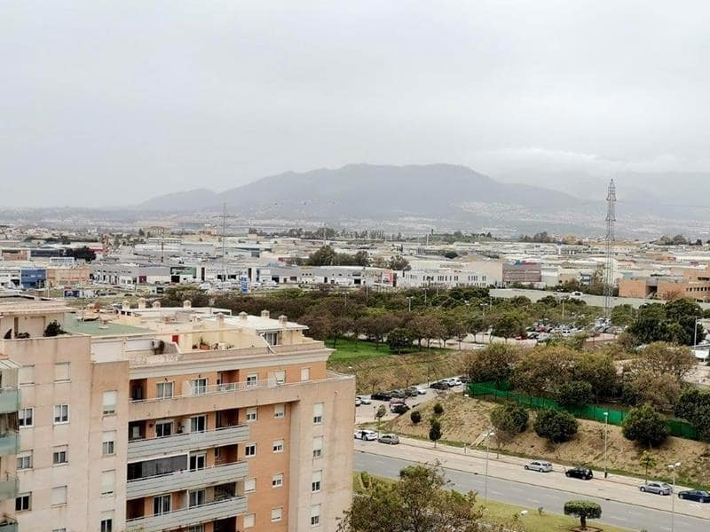 3 sypialnia Mieszkanie do wynajęcia w Miasto Malaga - 1 500 € (Ref: 9672279)