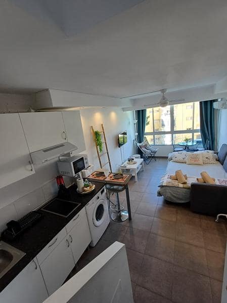 1 bedroom Flat for sale in Estepona - € 200,000 (Ref: 9676435)