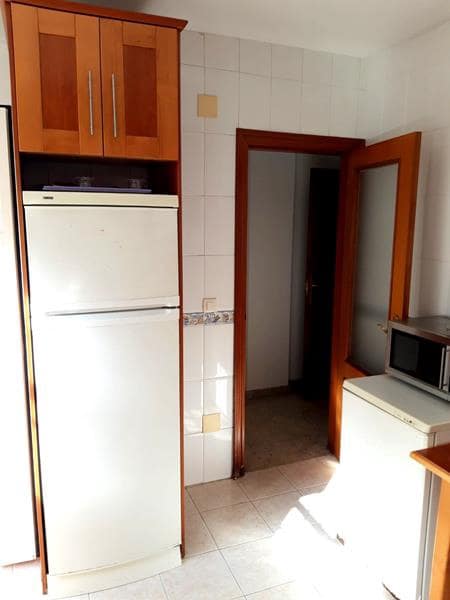 5 camera da letto Villetta a Schiera da affittare in Malaga citta con garage - 2.400 € (Rif: 9694197)