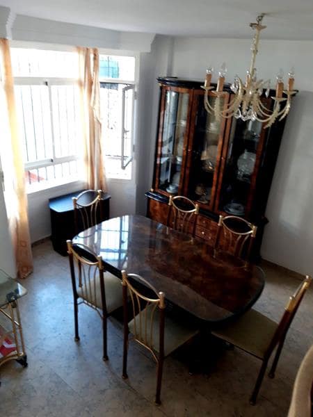 5 camera da letto Villetta a Schiera da affittare in Malaga citta con garage - 2.400 € (Rif: 9694197)