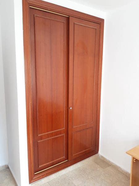 5 camera da letto Villetta a Schiera da affittare in Malaga citta con garage - 2.400 € (Rif: 9694197)