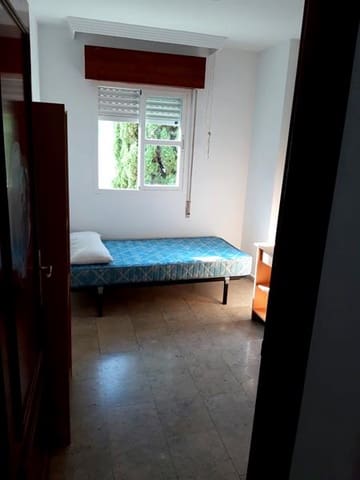 5 camera da letto Villetta a Schiera da affittare in Malaga città con garage - 2.400 € (Rif: 9694197)